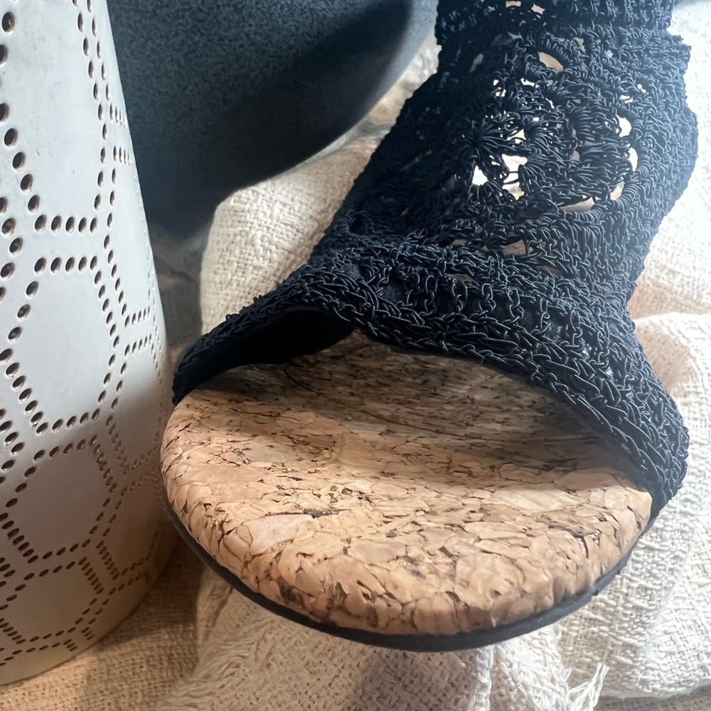 Nina NEVAEH Navy Crochet Wedge Sandals - Picture 3 of 11